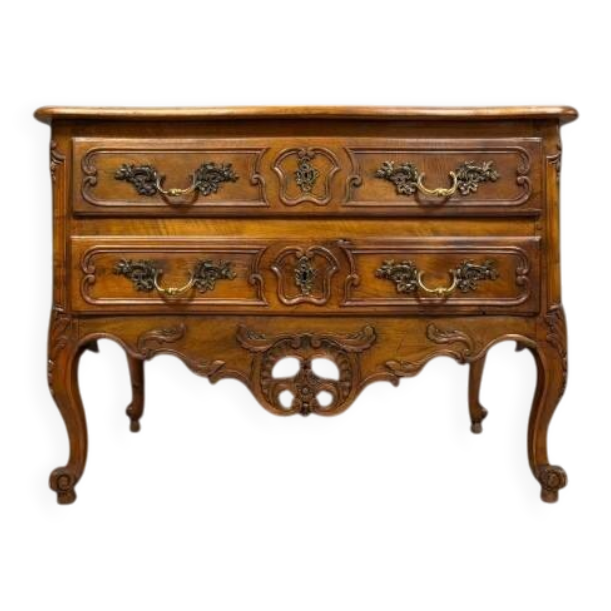 Provençal jumping commode Arlésienne from the Louis XV period in walnut from the 17th century.