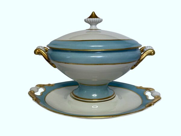 Limoges, Soupière sur présentoir porcelaine début XXème