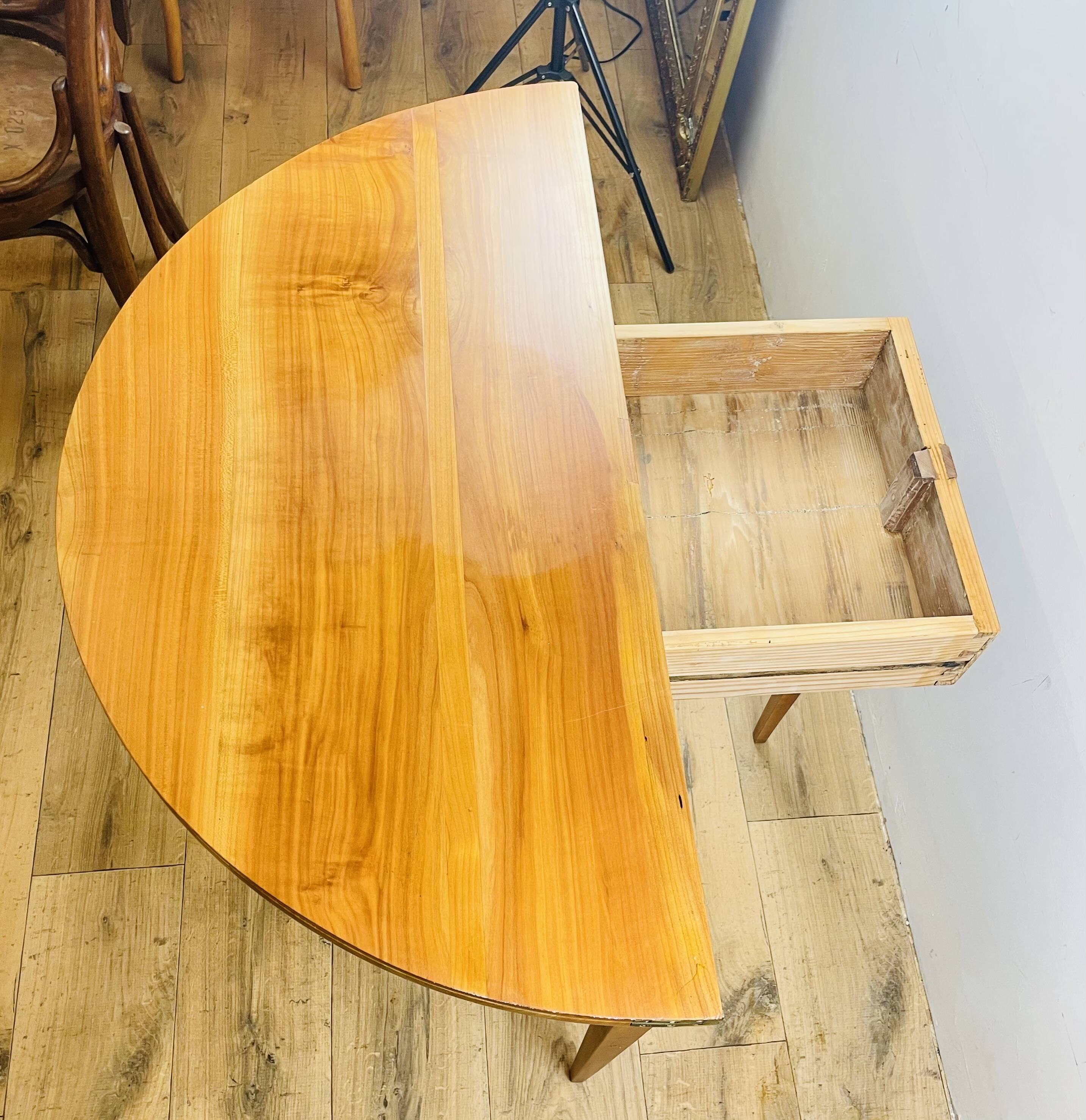 Biedermeier half-moon folding table in blond wood