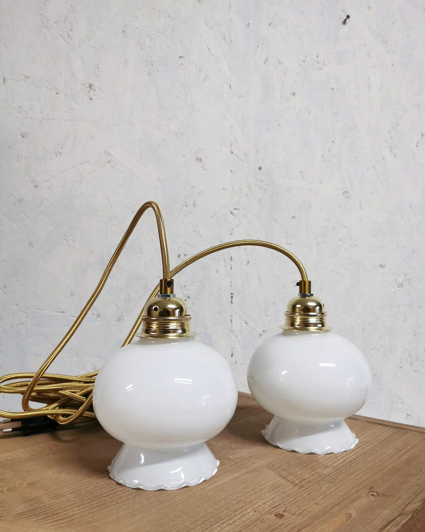 Pair of opaline walkers