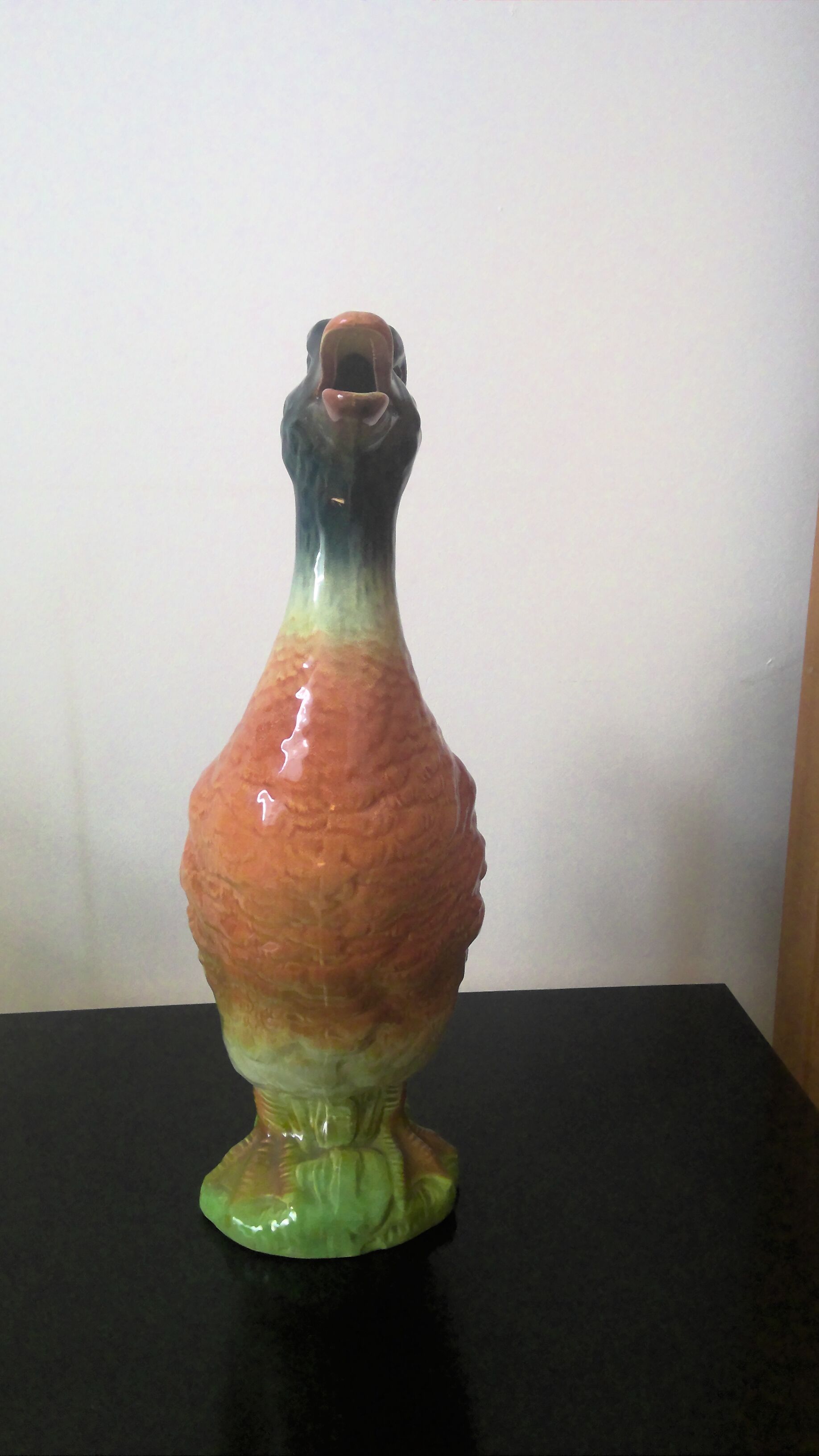 Pitcher in slurry Saint Clement