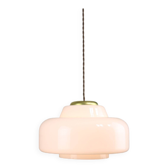 Lampe à Suspension Mid-Century en Laiton et Opaline, Italie, 1950s