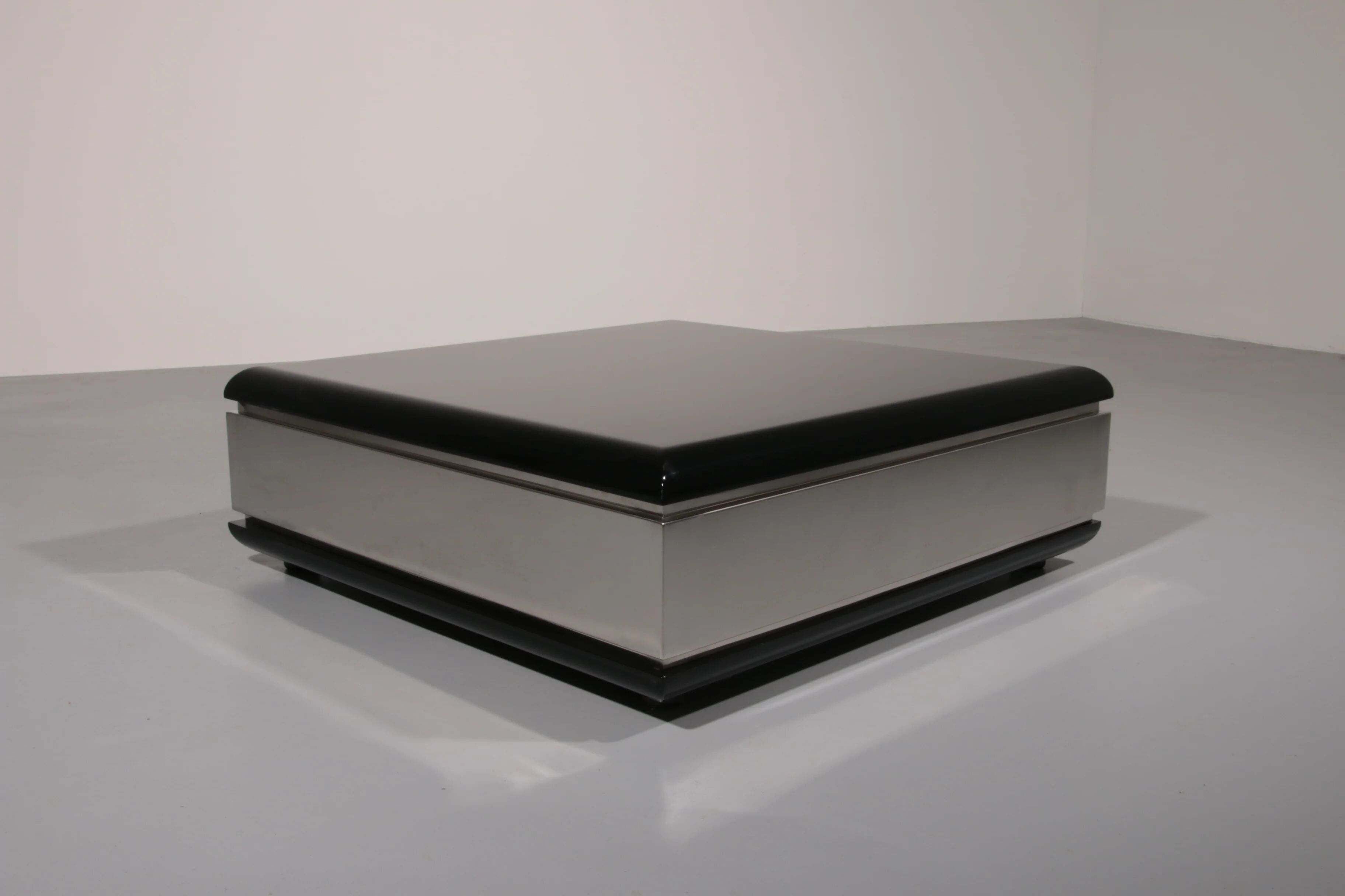 Willy Rizzo square black coffee table with mirrored glass