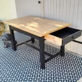 Table de ferme pieds carrés