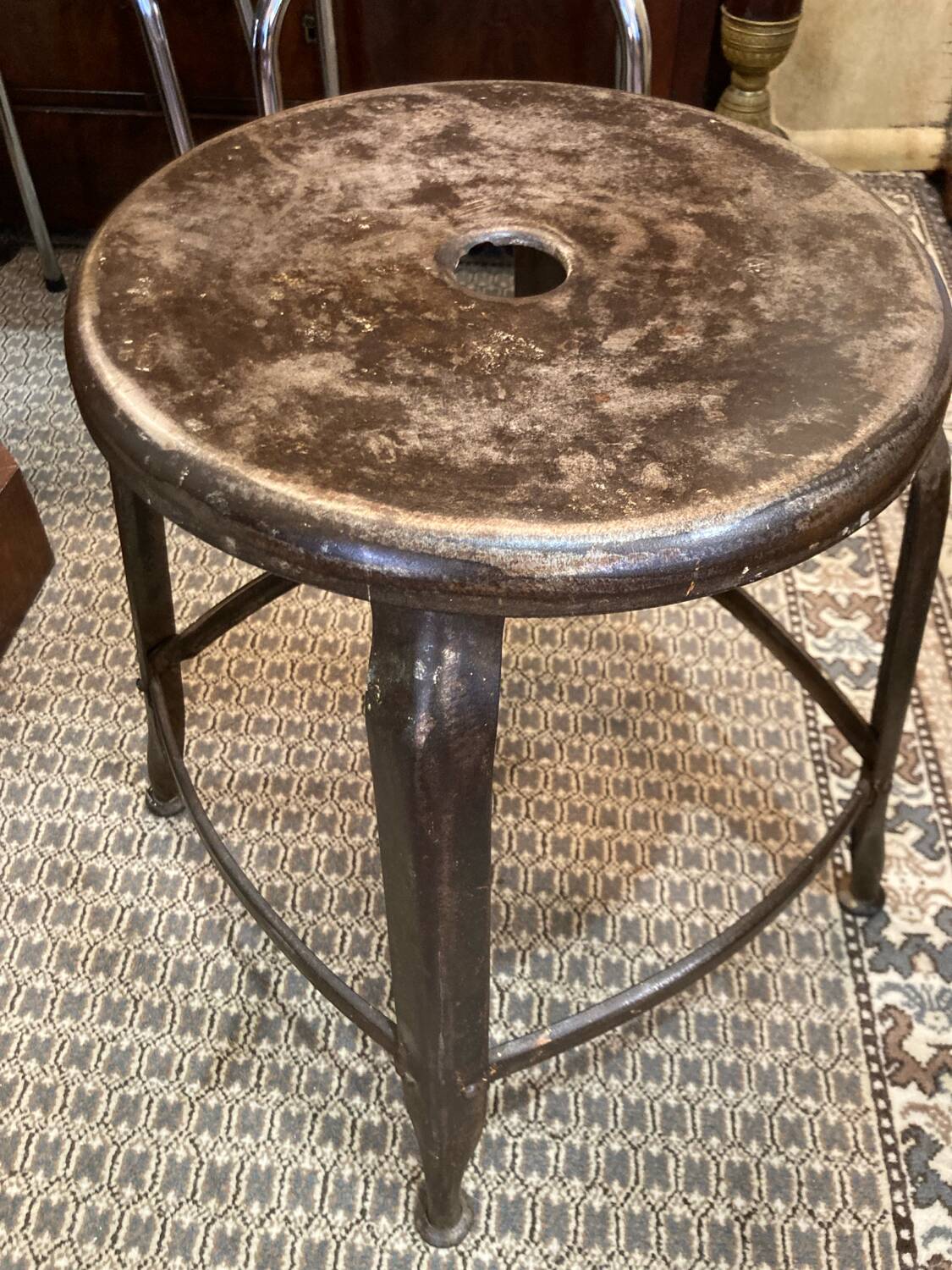 Tabouret d’atelier métallique Nicolle