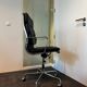 1x office chair - eames soft pad ea219