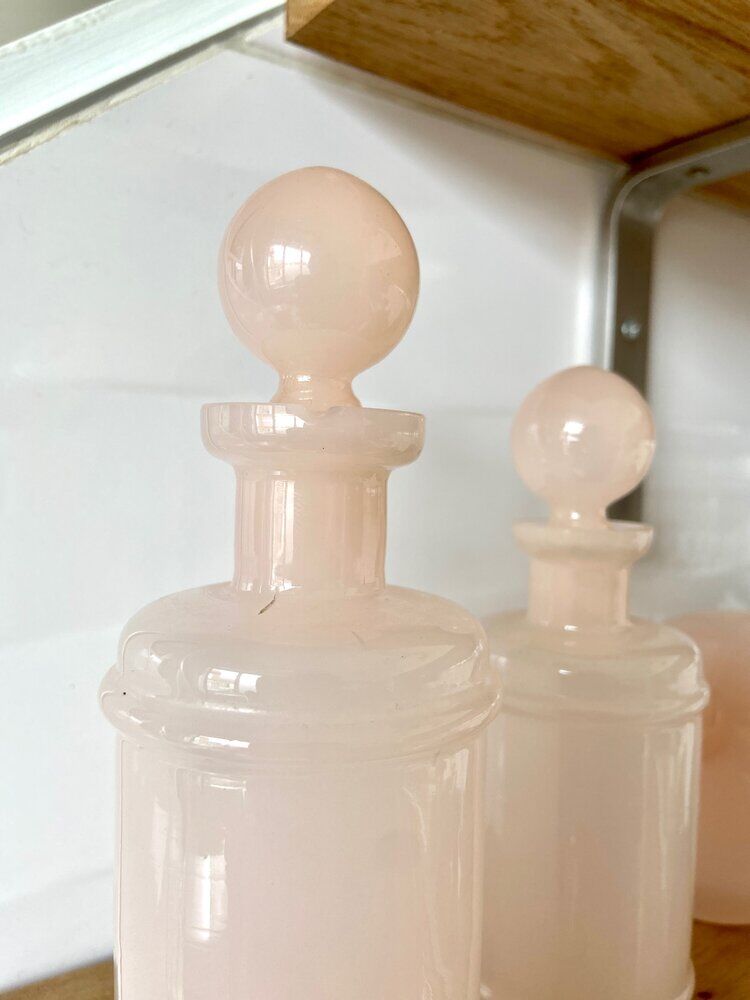 2 vials and 1 jar in powder pink opaline