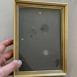 Golden frame to stand 15x20cm