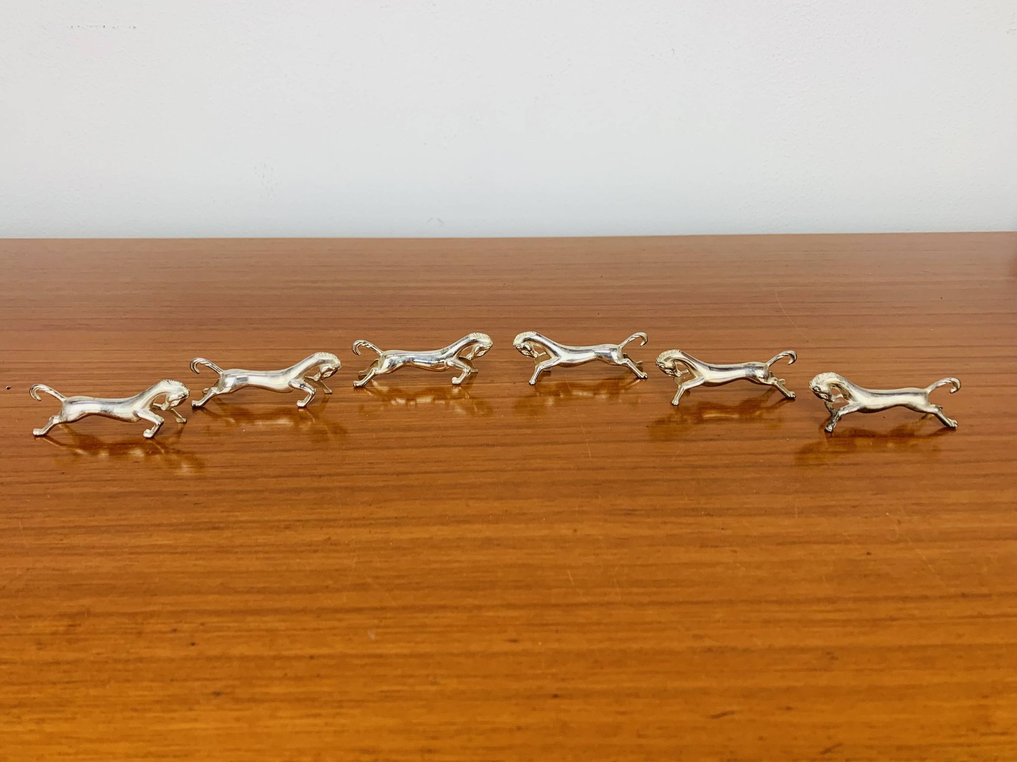 6 vintage silver metal horse knife rests
