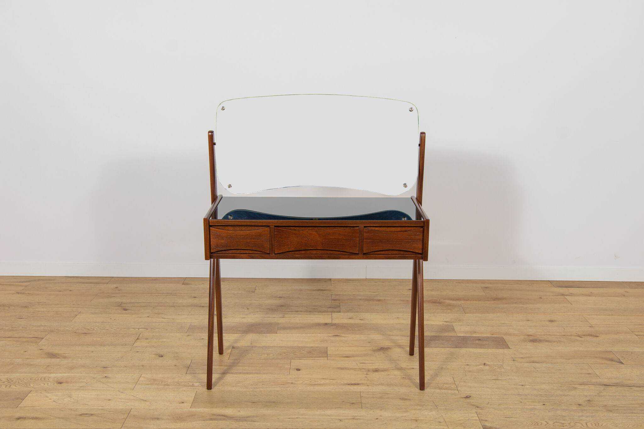 Mid-Century Teak Dressing Table with Mirror by Arne Vodder for Ølholm Møbelfabrik, Denmark, 1960s