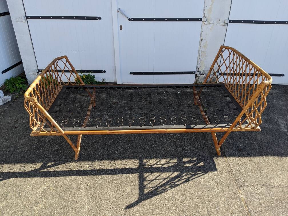 90/190 bed in vintage rattan wicker bamboo Scandinavian design handcrafted
