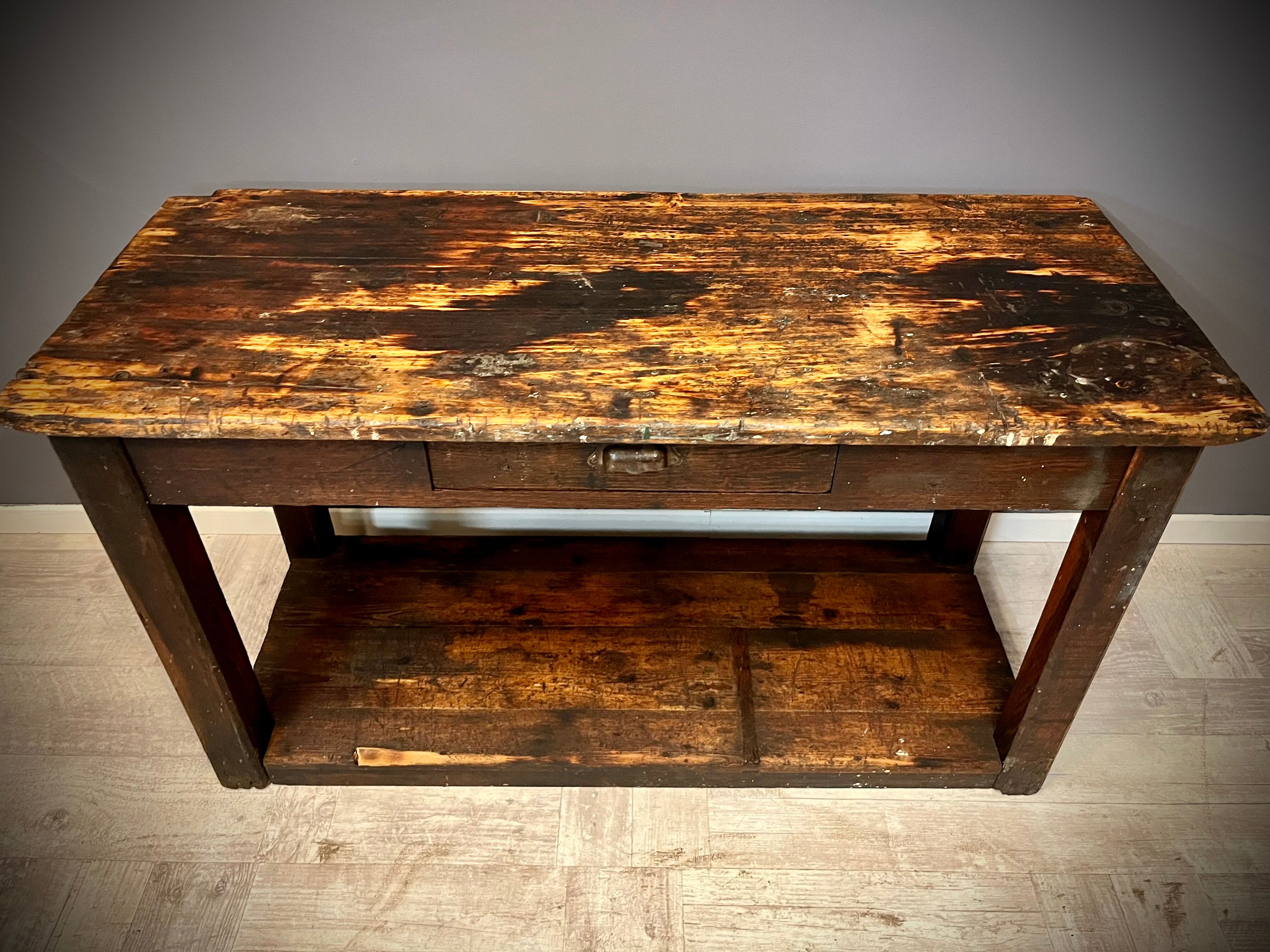 Table old zinc roofer