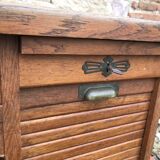 Desk administrative old oak to curtains