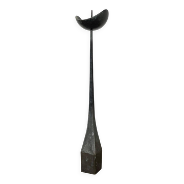 Grand porte-bougie en fonte brutalisme de 47 cm par Manfred Bergmeister, Allemagne 1970