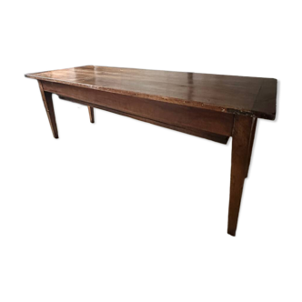 Table, old wooden kneading trough.