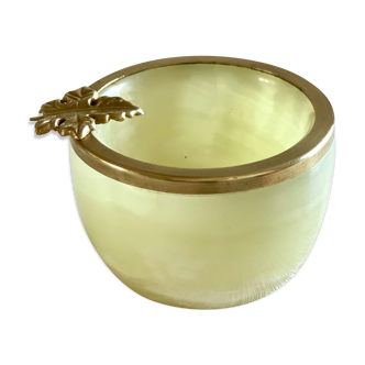 Onyx cup