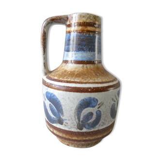 Ceramic vase 1970