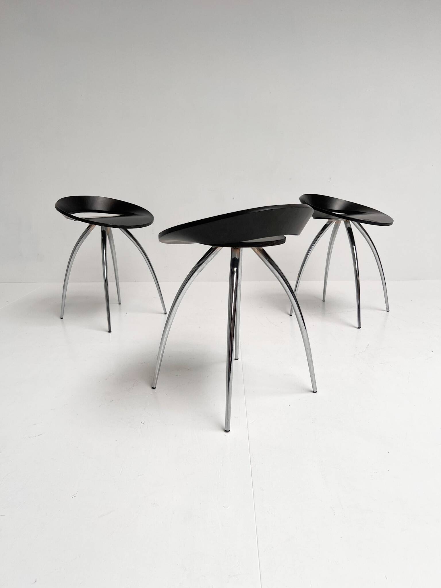 3 tabourets Magis Lyra par Sigurdur Thorsteinson, années 1990