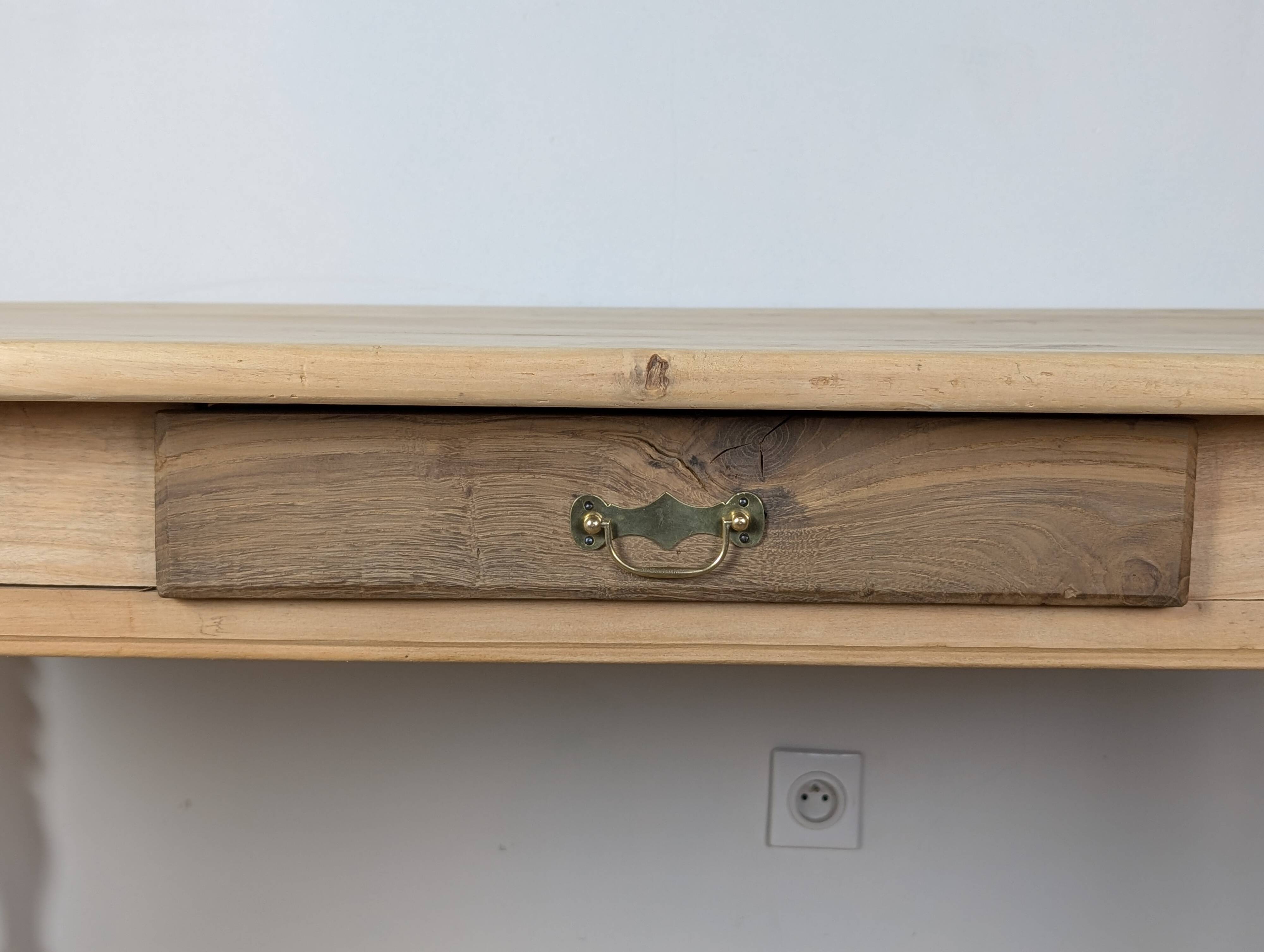 Raw wood farmhouse table