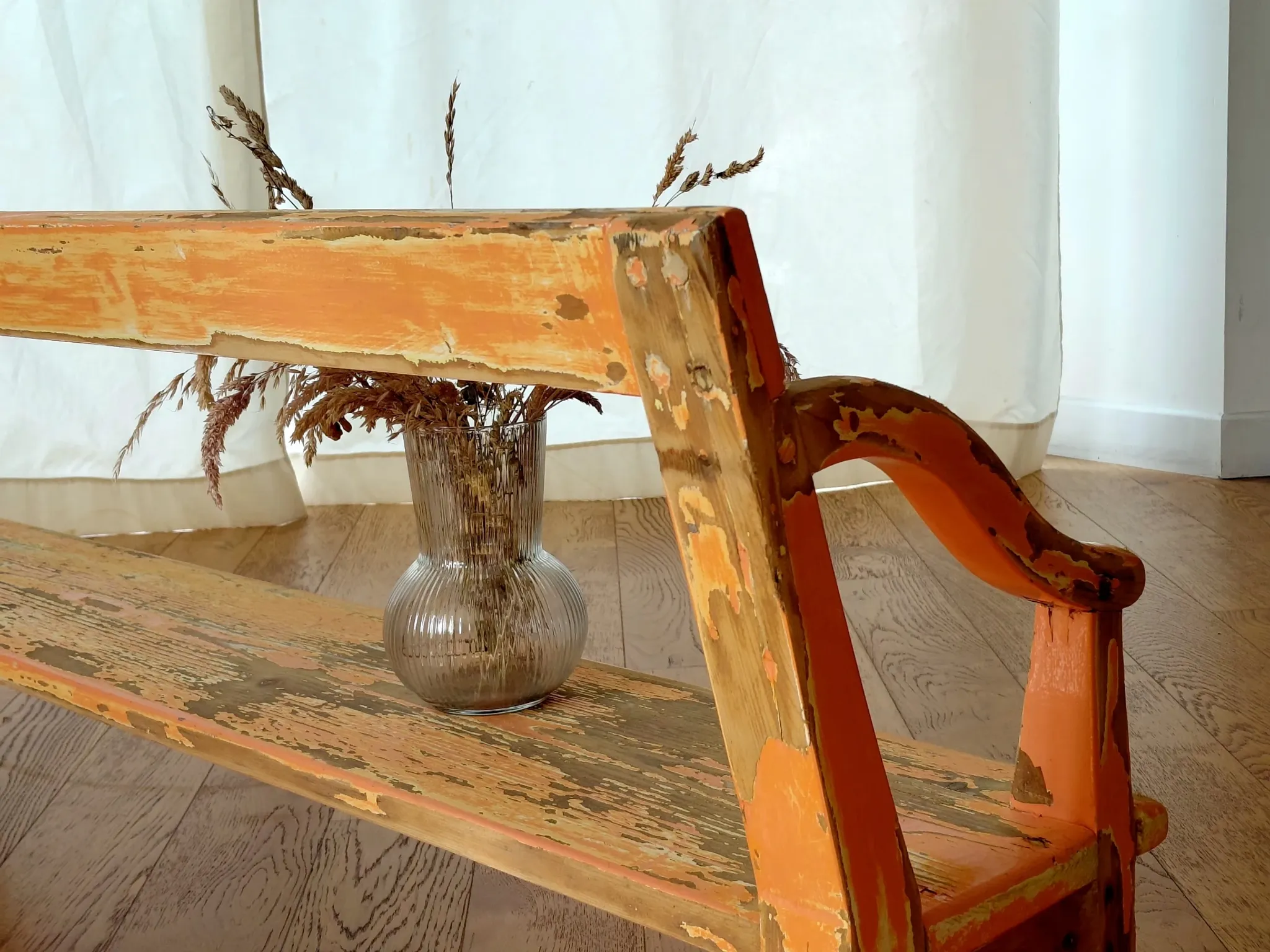 Large antique church bench 268 cm - Unique piece with flaking patina