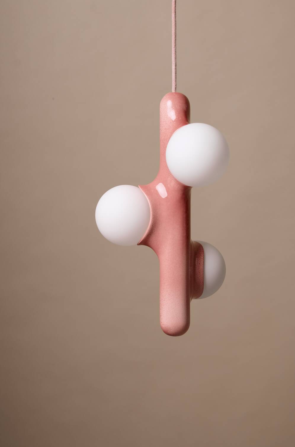 Prickly pear suspension - old pink enamel