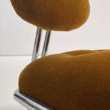 Little tubular lounge chair in rusty amber velvet