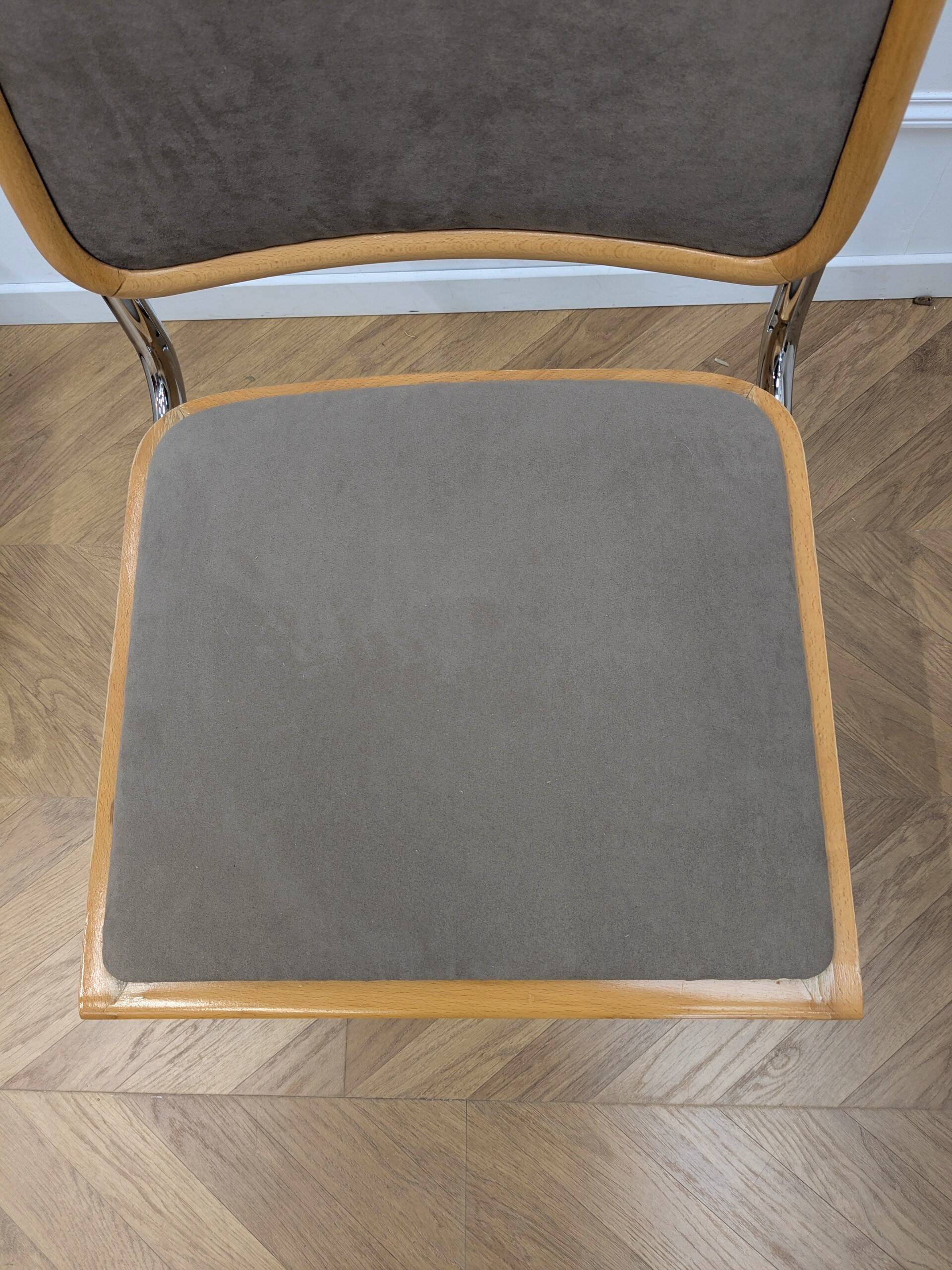 1 B32 chair in fabric