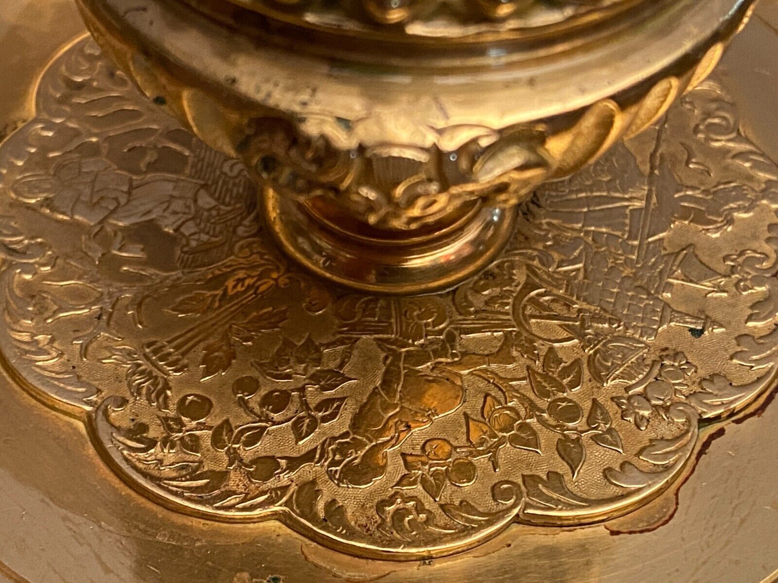 Inkwell nineteenth in gilded bronze Louis XIII style