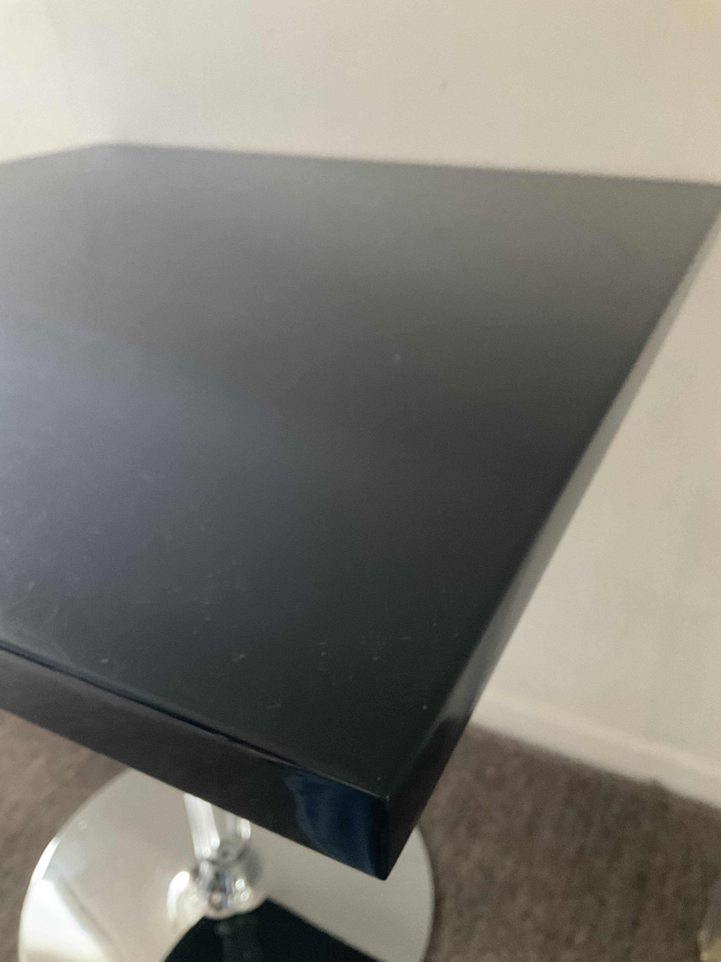 Ensemble Philippe Starck Kartell table à manger Top Top et 2 fauteuils Louis Ghost