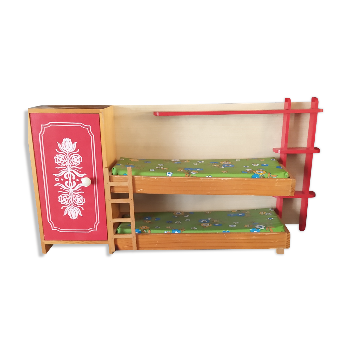 Vintage bunk bed for Barbie dolls