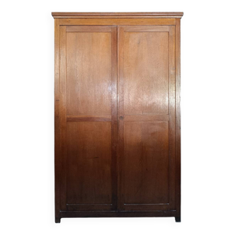 Armoire parisienne en bois massif
