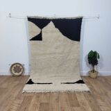 Azilal Vintage Rug 260x150 cm - Minimalist Black and Cream Design
