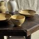 Lot de 2 assiettes creuses en grès liseré brun et marron D21,5