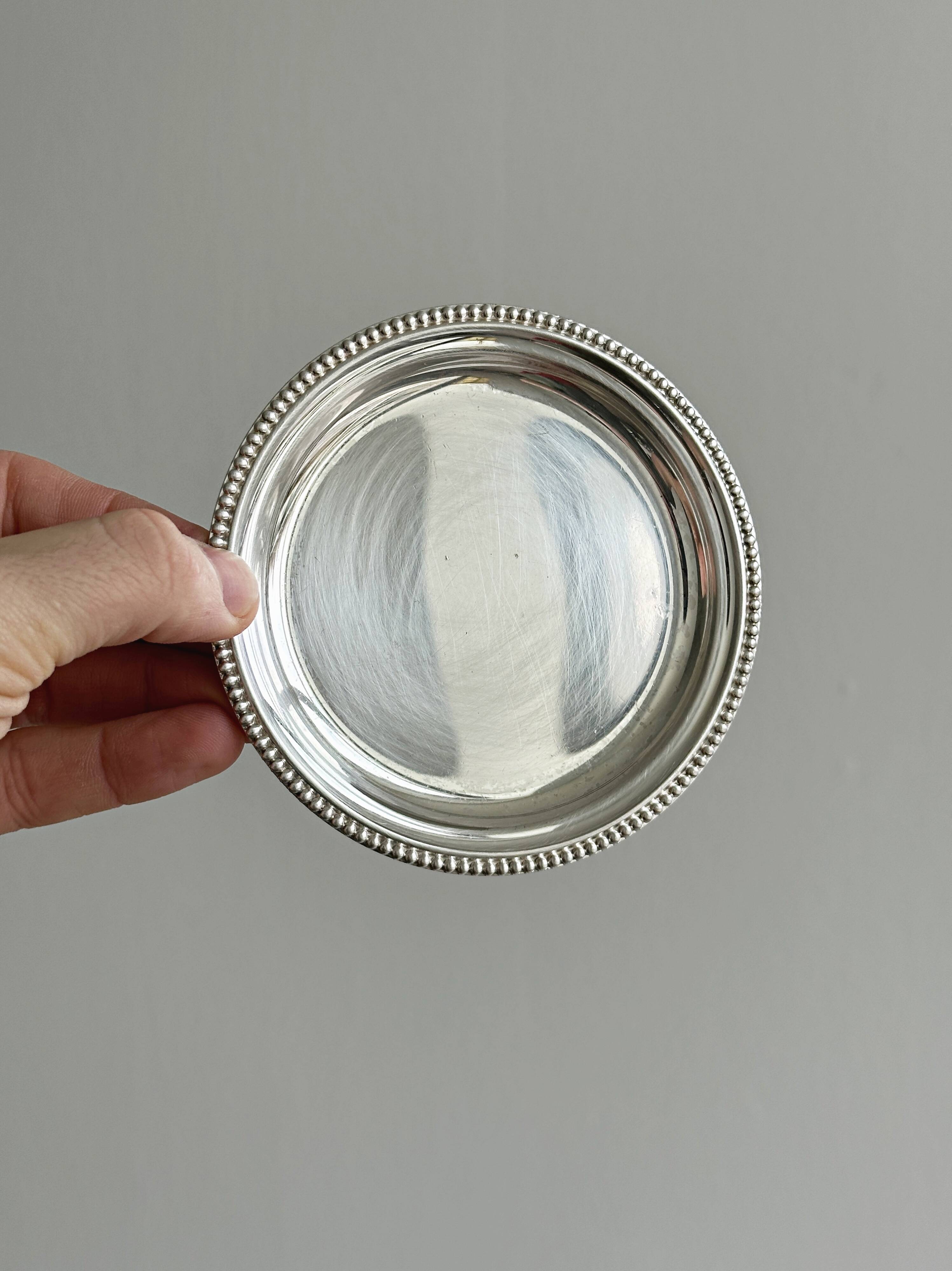 Set of 2 round beaded metal bowls