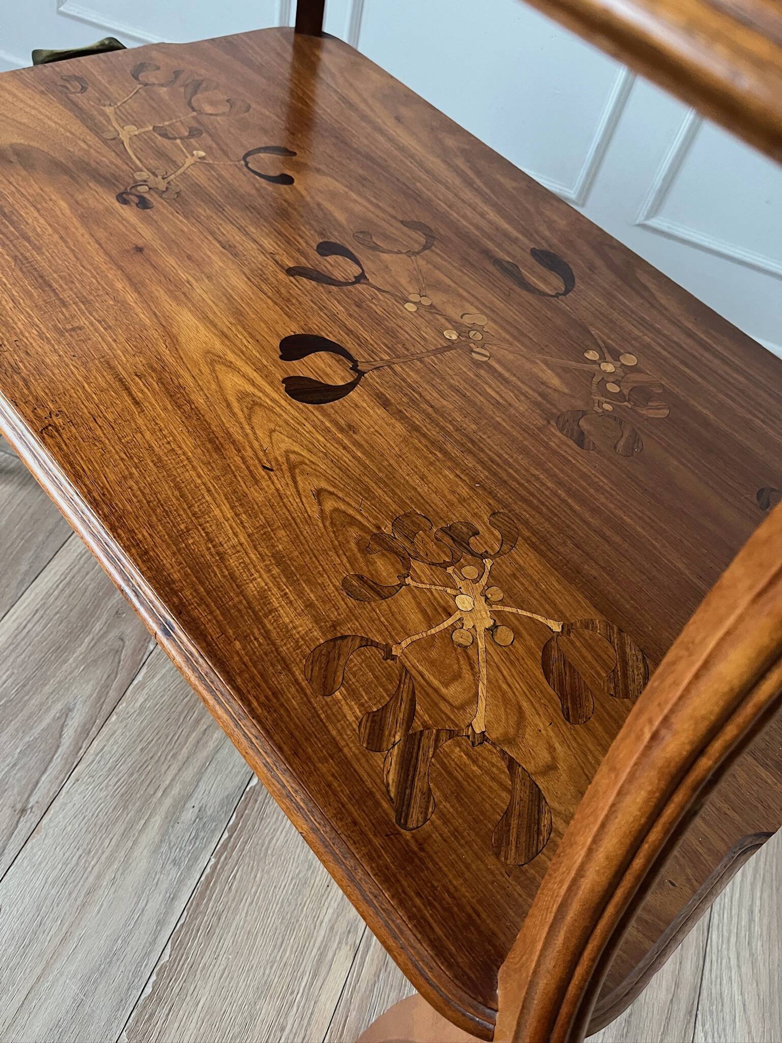 Table à thé Art nouveau, Louis Majorelle