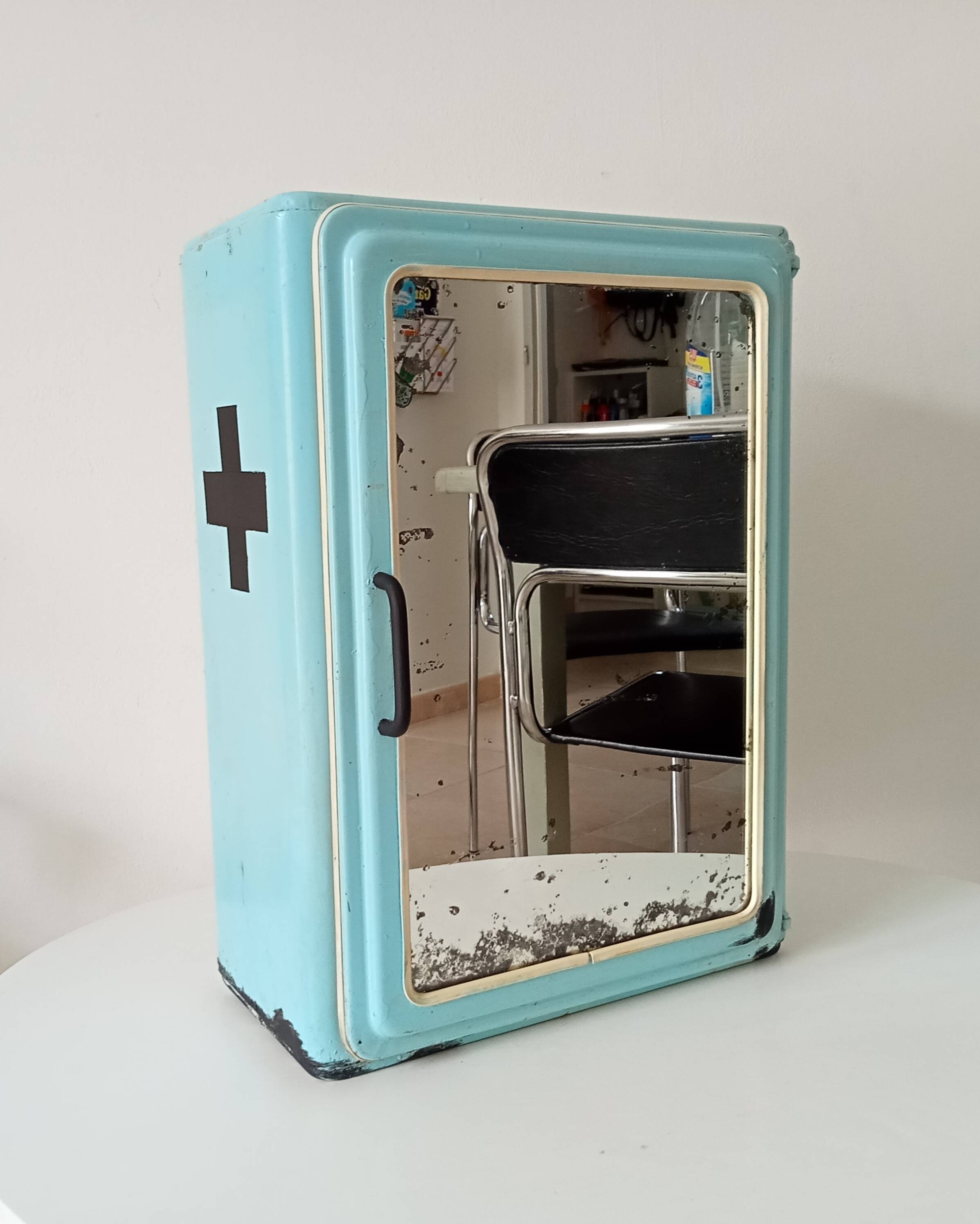 Vintage metal medicine cabinet from the 1950s