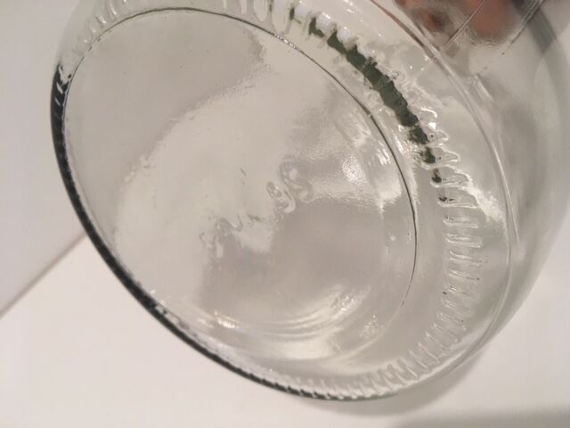 Transparent demijohn, of volume 2l