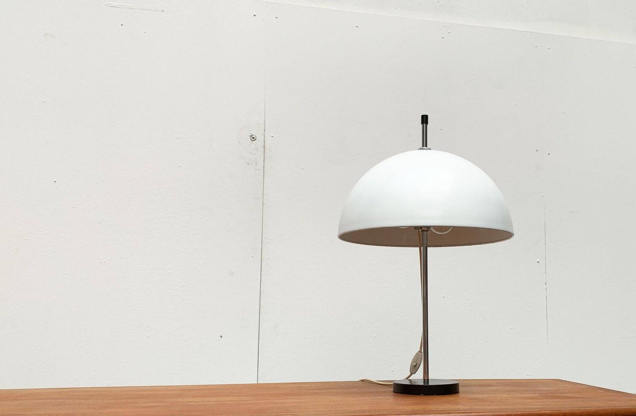 Mid-century minimalist dome table lamp