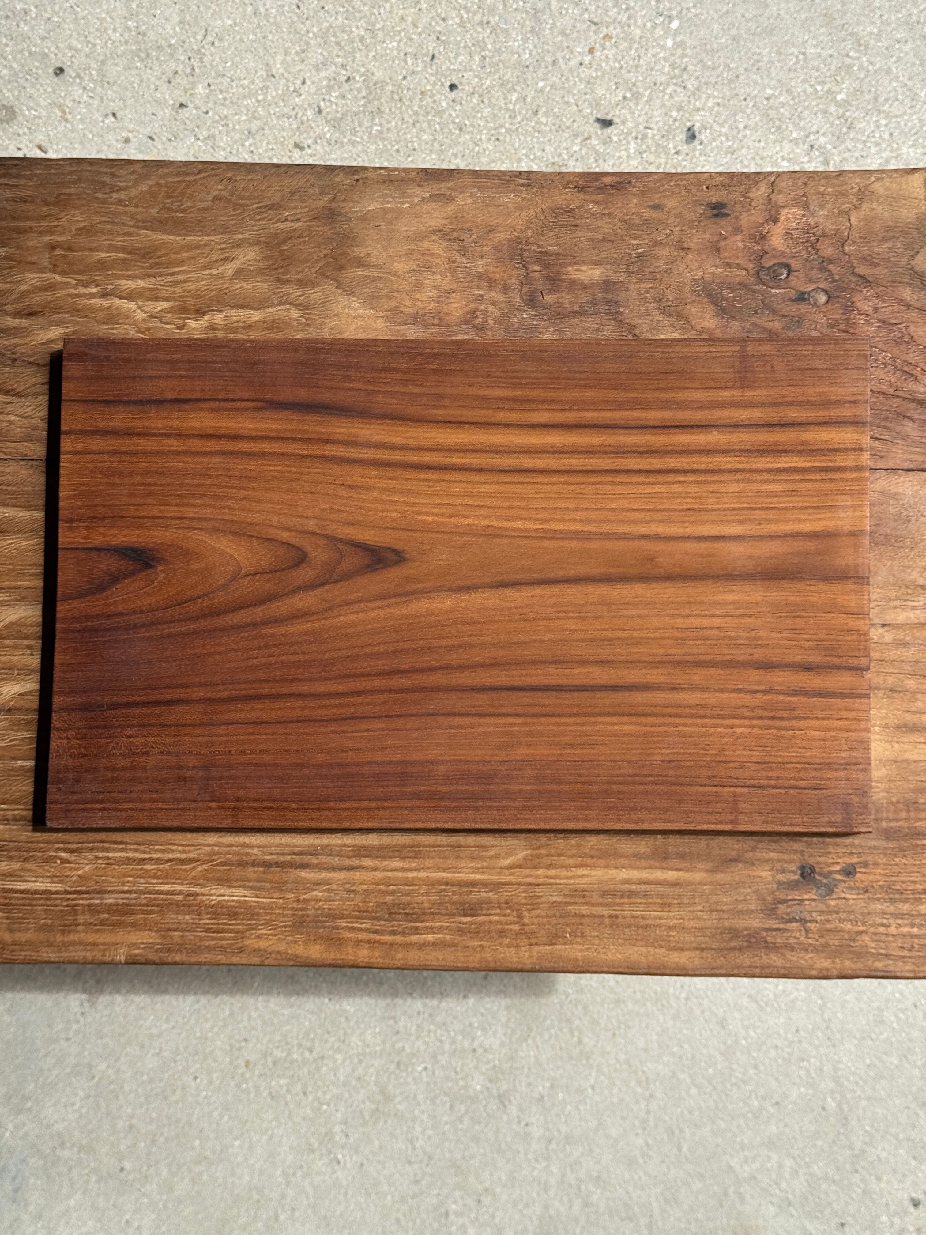 Rectangular solid teak tray with carved edges 40x25
