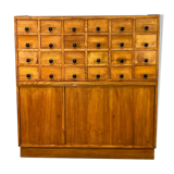 Filing cabinet with a vintage 60 'retractable top