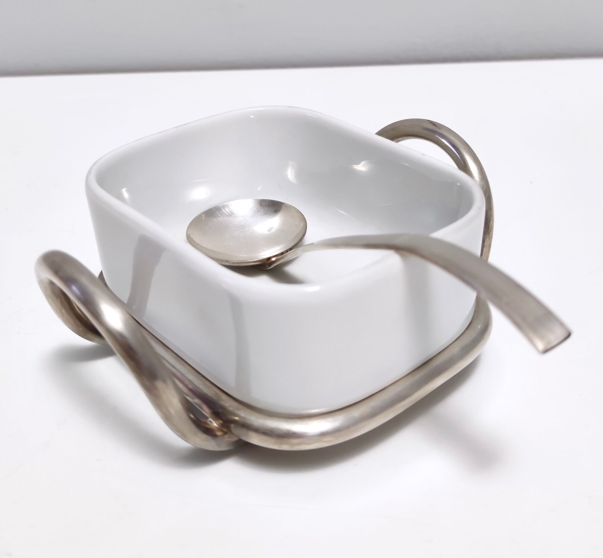 Postmodern Lino Sabattini Silver-Plated and Ceramic Cheese Bowl with Spoon