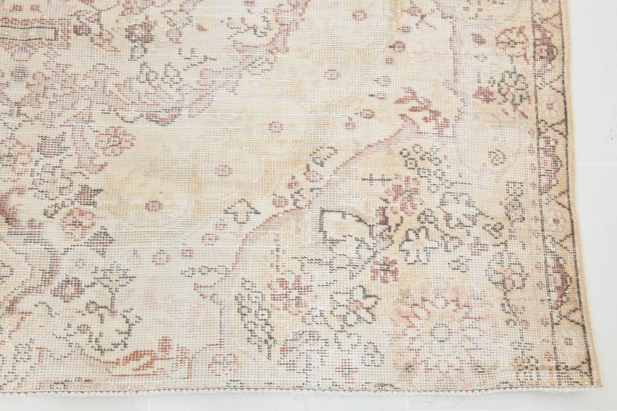Tapis beige classique Distressed 282x193cm