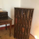 Meuble vertical tiroirs