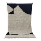 Moroccan wool rug 250cm x 150cm