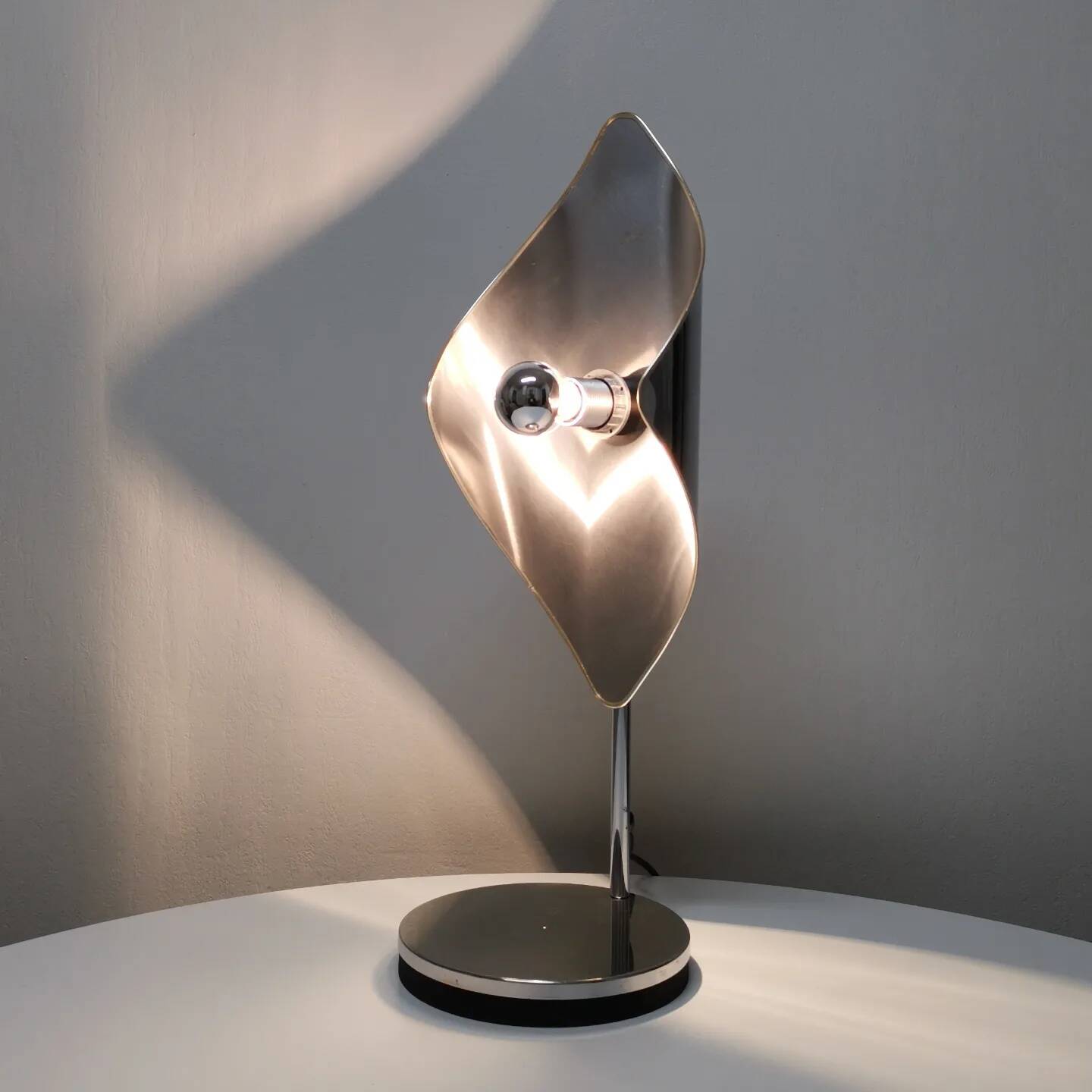 Table lamp, stainless steel and chrome-plated metal, Reggiani, 1970