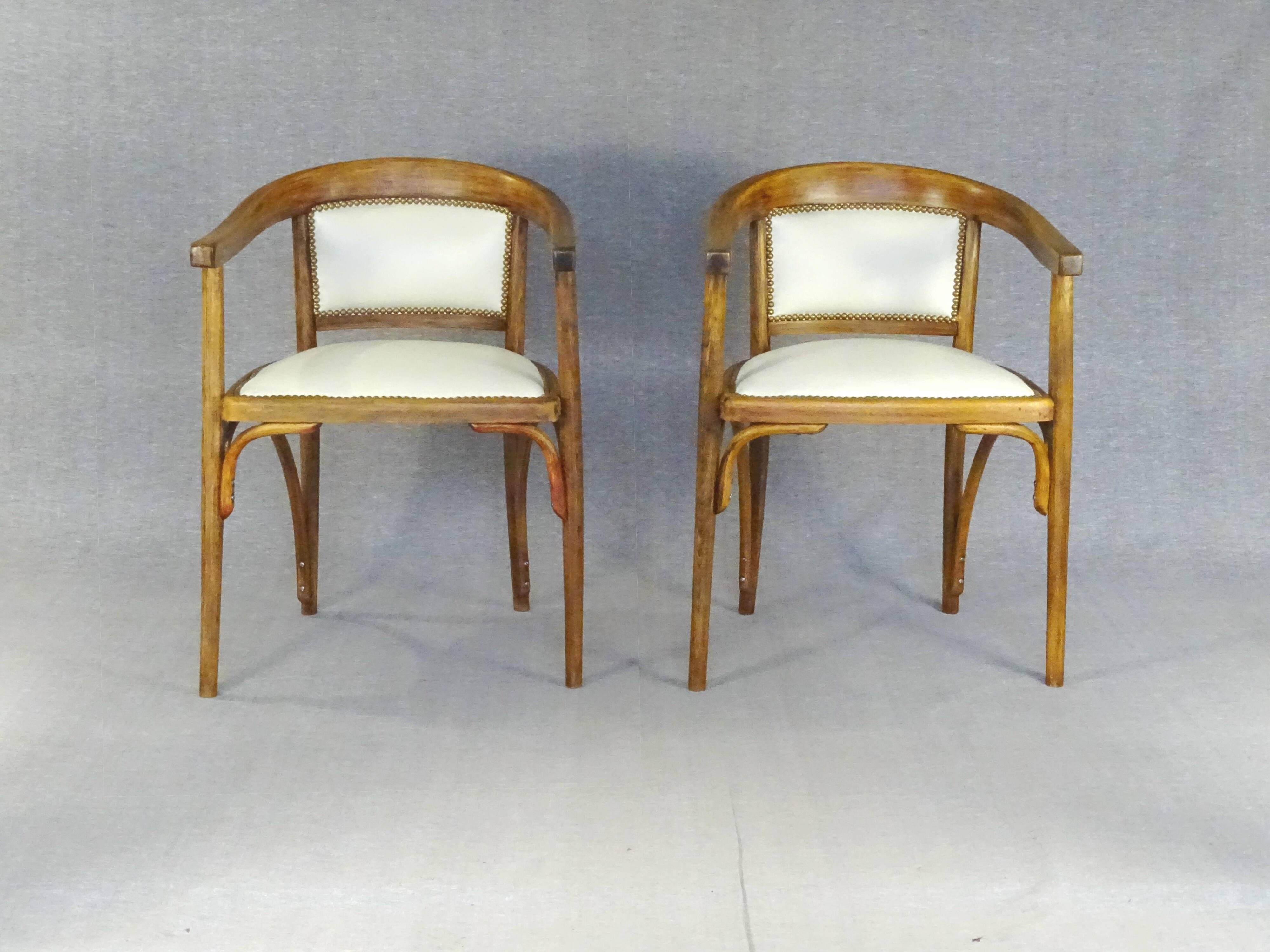 Two Art Deco Fischel armchairs upholstered in cream leather - 1925 - No Thonet