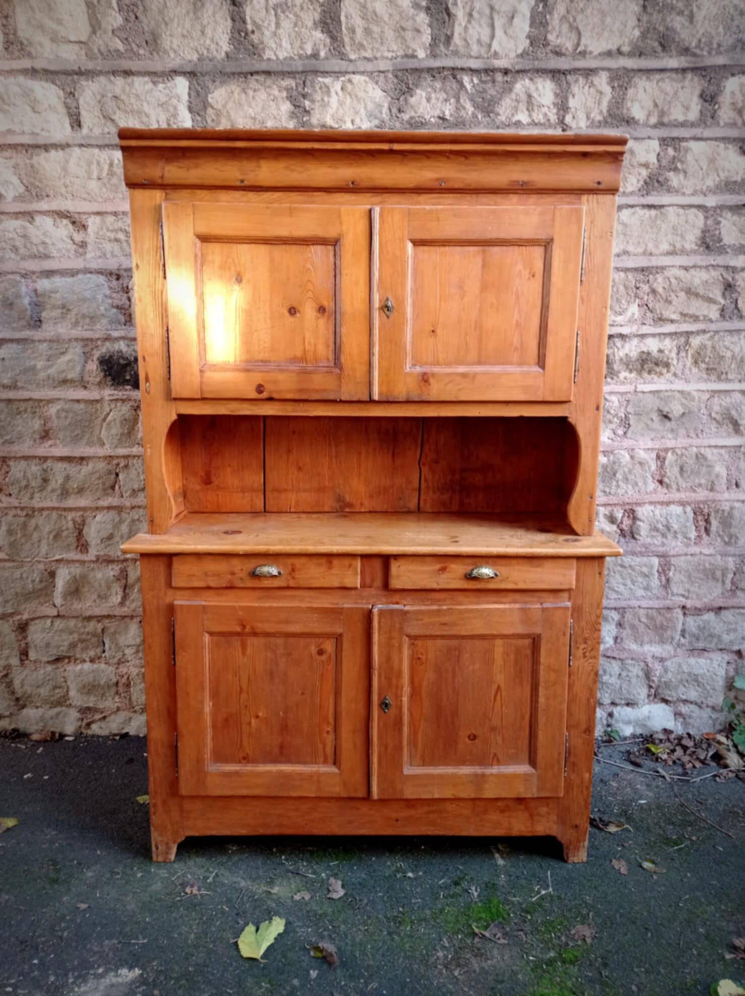 Parisian buffet two-body cabinet
