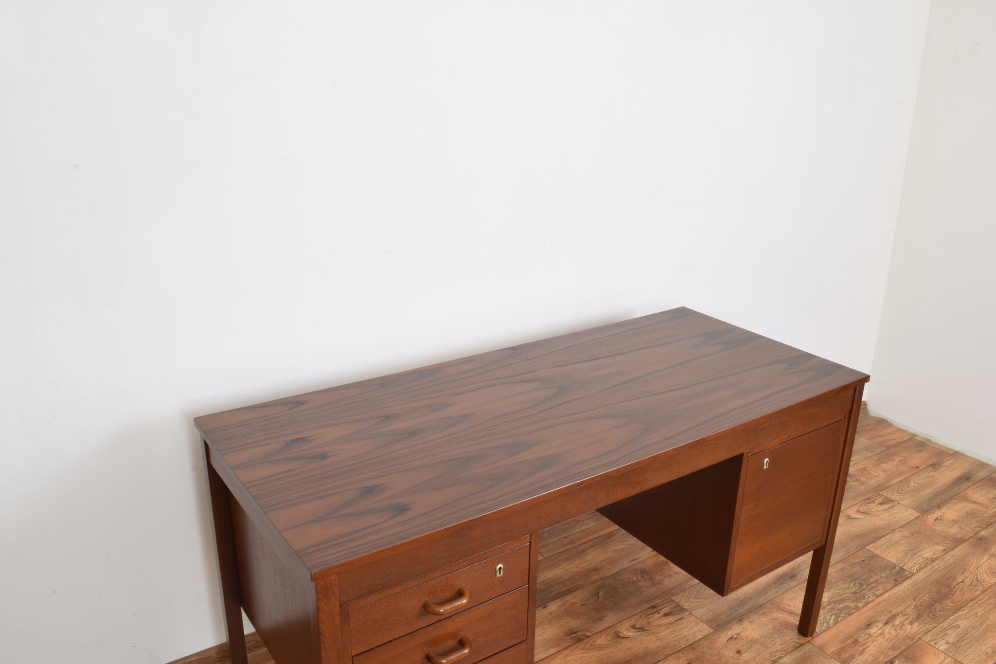 Danish teak dsk from Domino Mobler, 1960