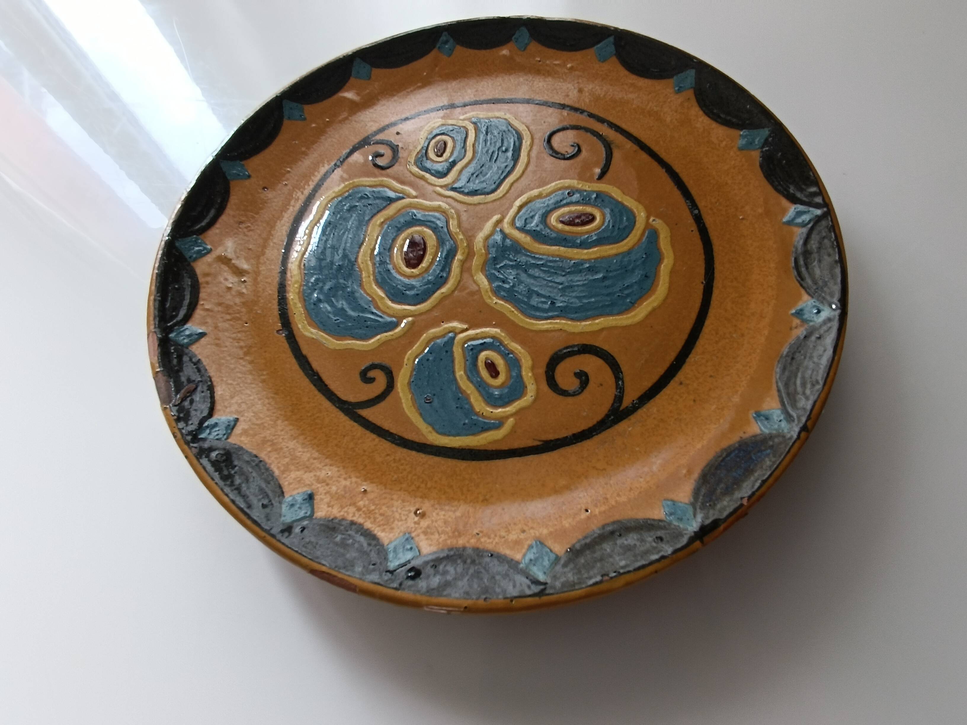 Set of 2 Ferney-Voltaire ceramic plates