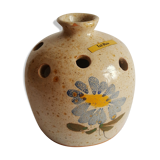 Vase pique flowers in terracotta - vintage